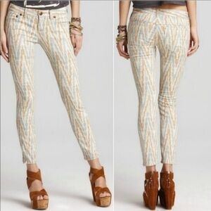 Free People Ivory‎ Ikat Low Rise Zipper Ankles Size 29